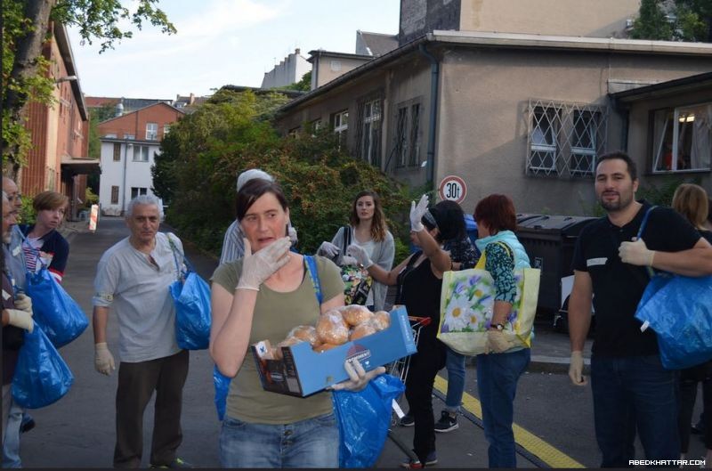 الجالية العربية الالمانية المستقلة تقدم مساعدات الى اللاجئين السوريين الجدد في برلين