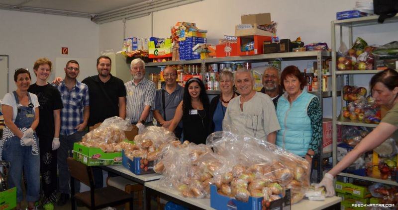 الجالية العربية الالمانية المستقلة تقدم مساعدات الى اللاجئين السوريين الجدد في برلين