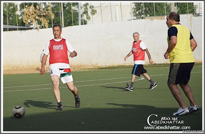 تعادل فريق قدماء الهلال الفلسطيني على قدماء نادي النضال الرياضي